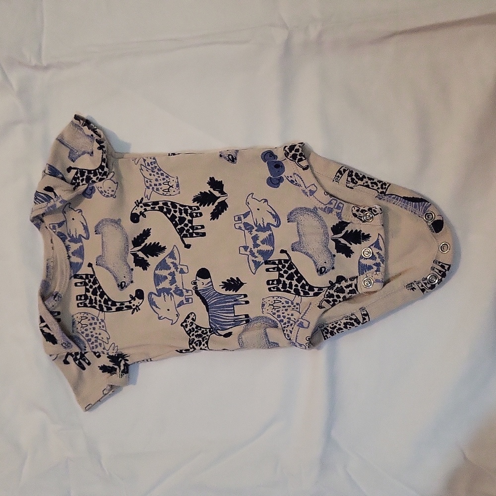 Carter's animal onesie 3 month